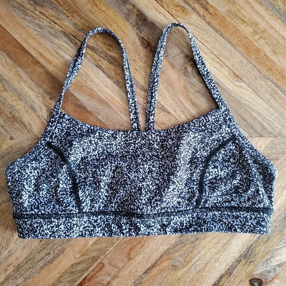 Lululemon Black & White Sport Bra Size 10